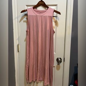 Time and Tru Sleeveless Rose Midi Dress